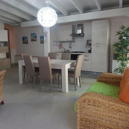 Villa Relax Sul Mare ガリポリ エクステリア 写真
