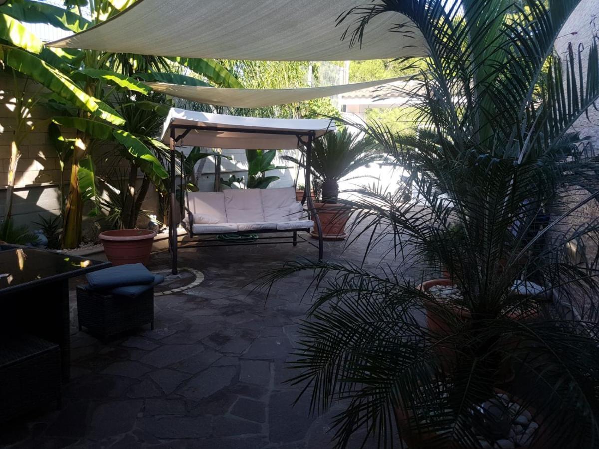 Villa Relax Sul Mare ガリポリ エクステリア 写真